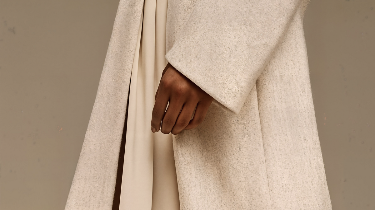 Exploring the Latest Textile Trends in Women’s Fashion