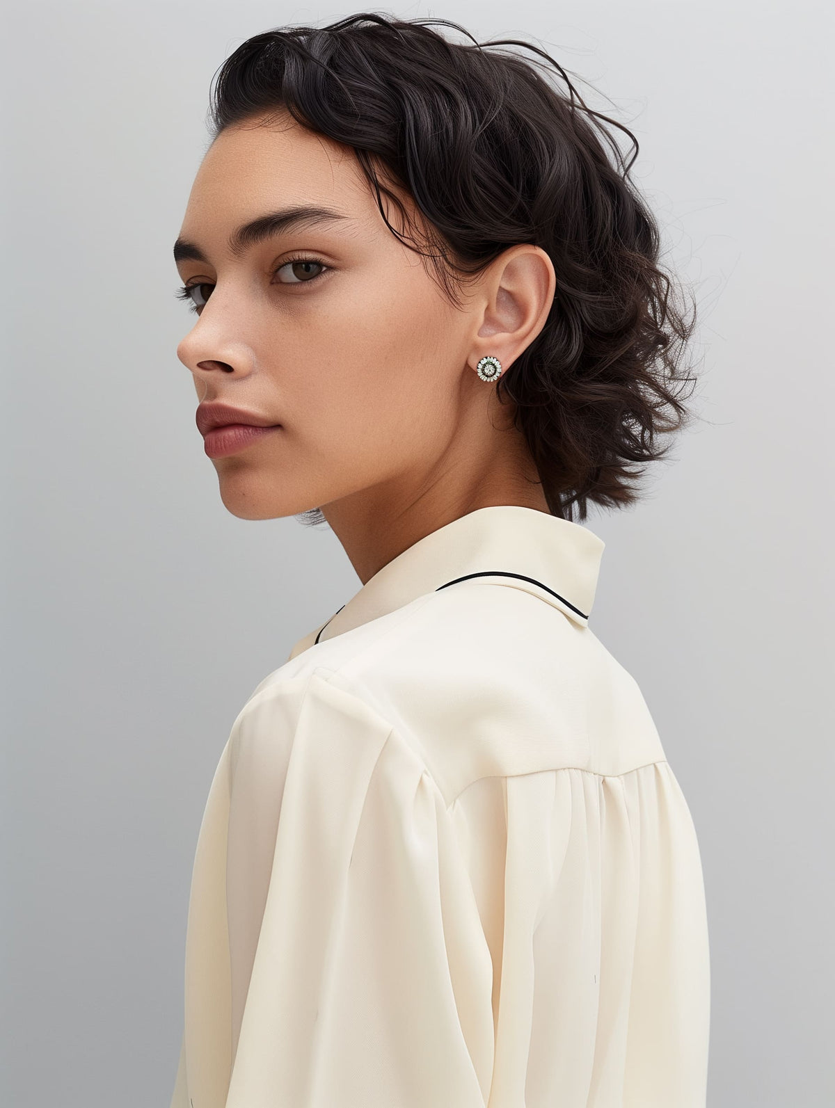 Contrast Piped Blouse-zoom-2